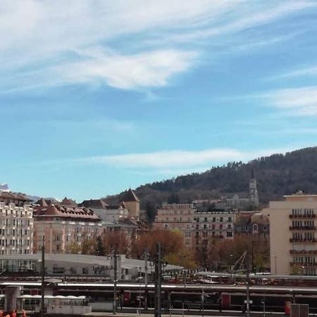 Апартаменты -- Le Sanctuaire, A 50 Metres De La Gare -- Анси Экстерьер фото