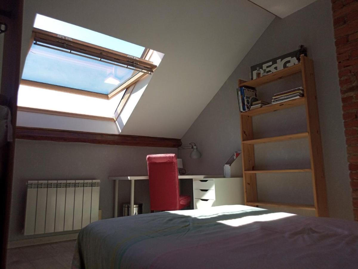 Апартаменты -- Le Sanctuaire, A 50 Metres De La Gare -- Анси Экстерьер фото